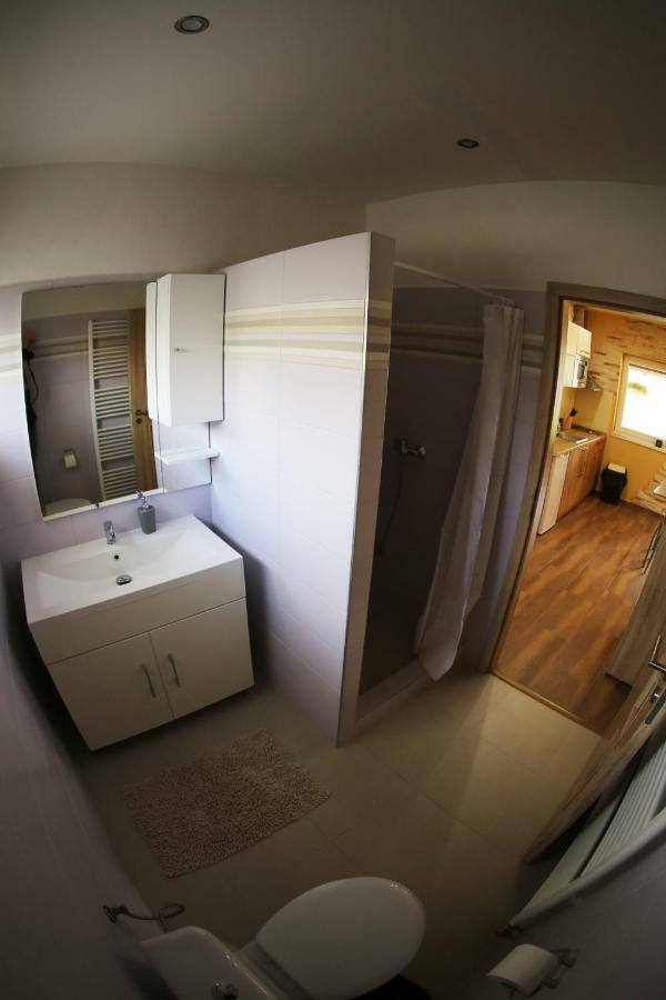 Štúrovo Apartmany Dimitra מראה חיצוני תמונה