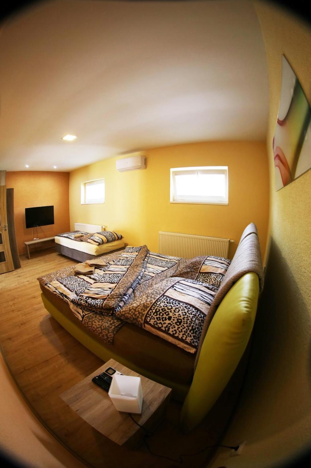 Štúrovo Apartmany Dimitra מראה חיצוני תמונה